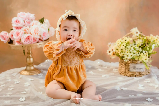 新泰宝宝前额突出正常吗 新泰宝宝前额突出正常吗